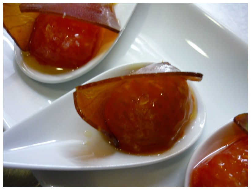 Restaurante en Valencia semillas de tomate con mojama
